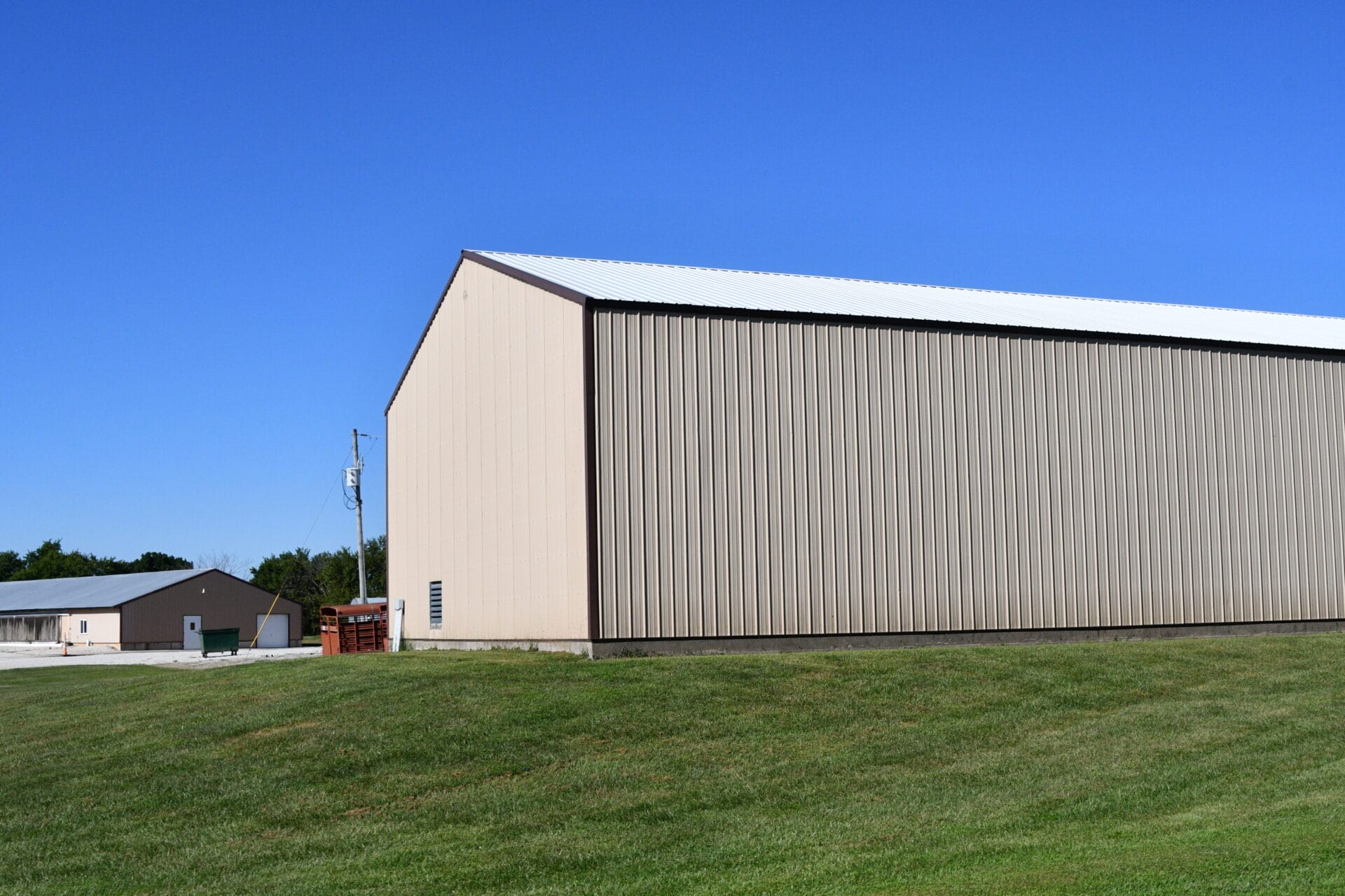 Metal Agricultural Building for Storage and Farming Needs